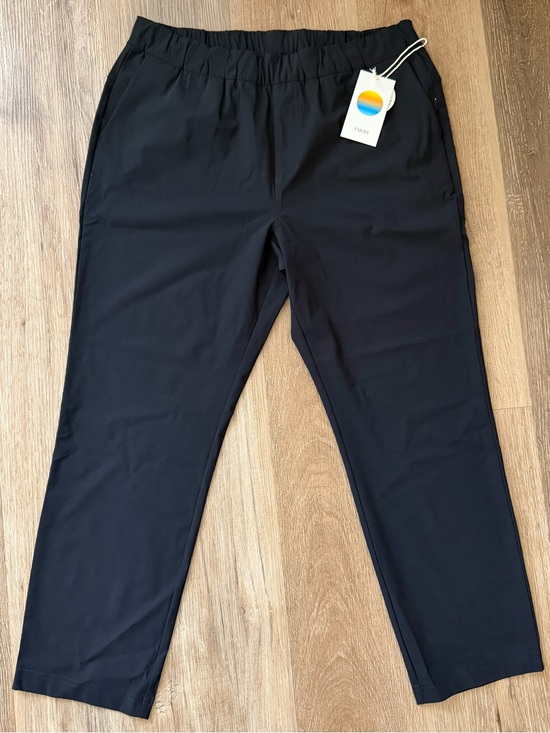 Vuori Pants - Vuori Miles Ankle Pant Black Sz Large VW404 NWT